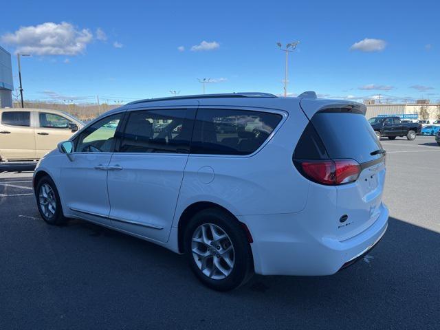 used 2019 Chrysler Pacifica car, priced at $20,992