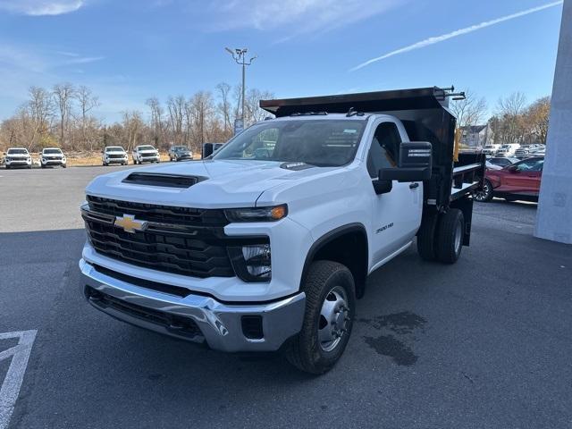 new 2025 Chevrolet Silverado 3500 car, priced at $71,769