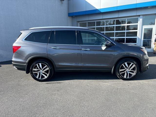 used 2017 Honda Pilot car, priced at $22,492