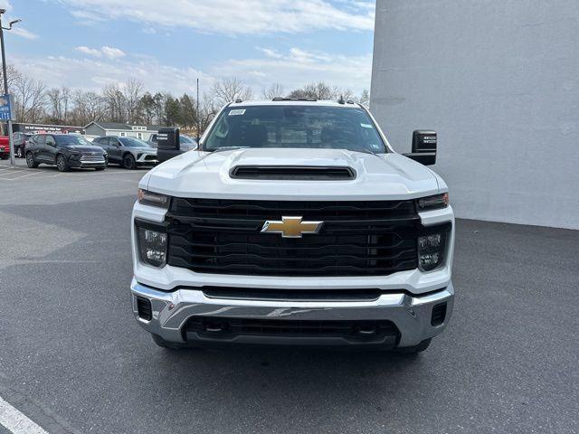 new 2025 Chevrolet Silverado 3500 car, priced at $69,440