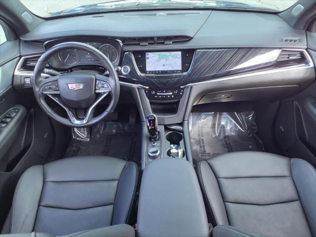 used 2023 Cadillac XT6 car, priced at $33,900