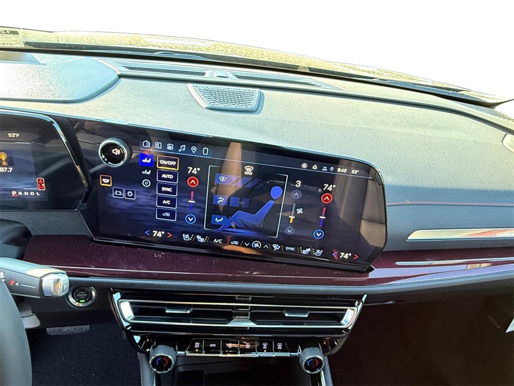 new 2026 Chevrolet Traverse car, priced at $58,627