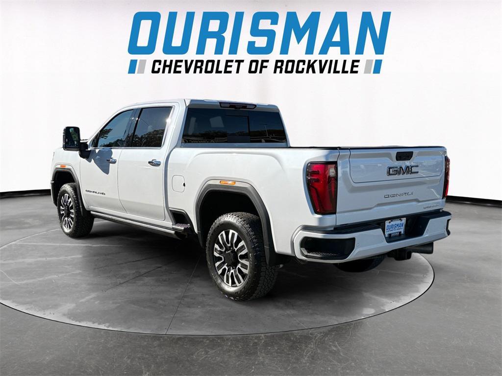 used 2025 GMC Sierra 2500 car, priced at $78,000