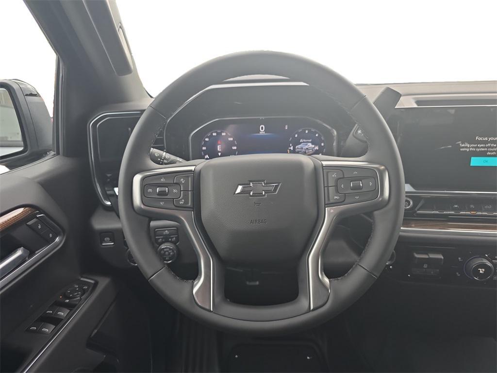 new 2025 Chevrolet Silverado 1500 car, priced at $46,615