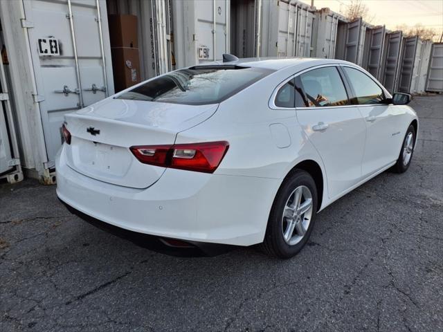 new 2025 Chevrolet Malibu car, priced at $24,471