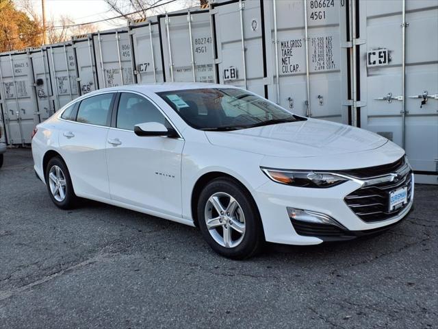 new 2025 Chevrolet Malibu car, priced at $24,471