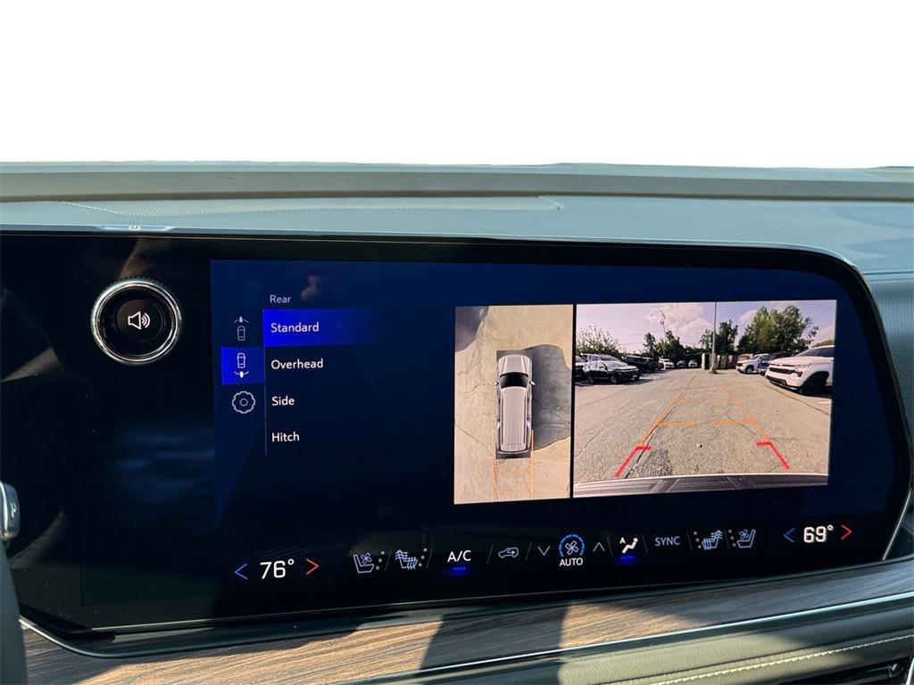 new 2025 Chevrolet Suburban car, priced at $72,365