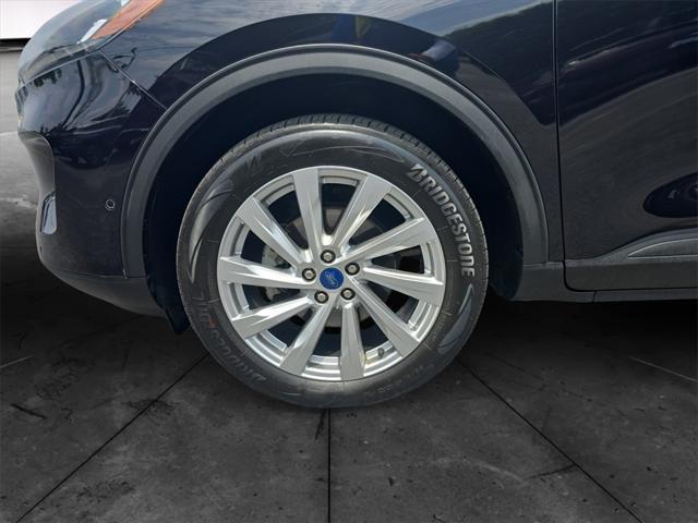 used 2022 Ford Escape car, priced at $26,000
