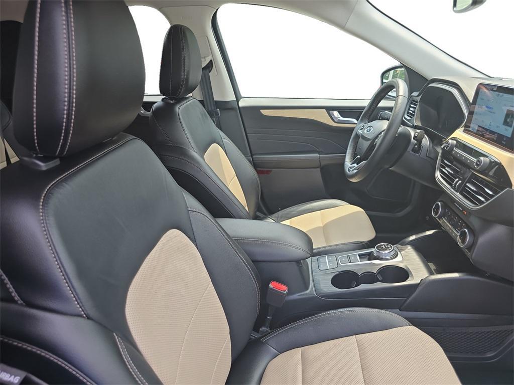 used 2022 Ford Escape car, priced at $23,000
