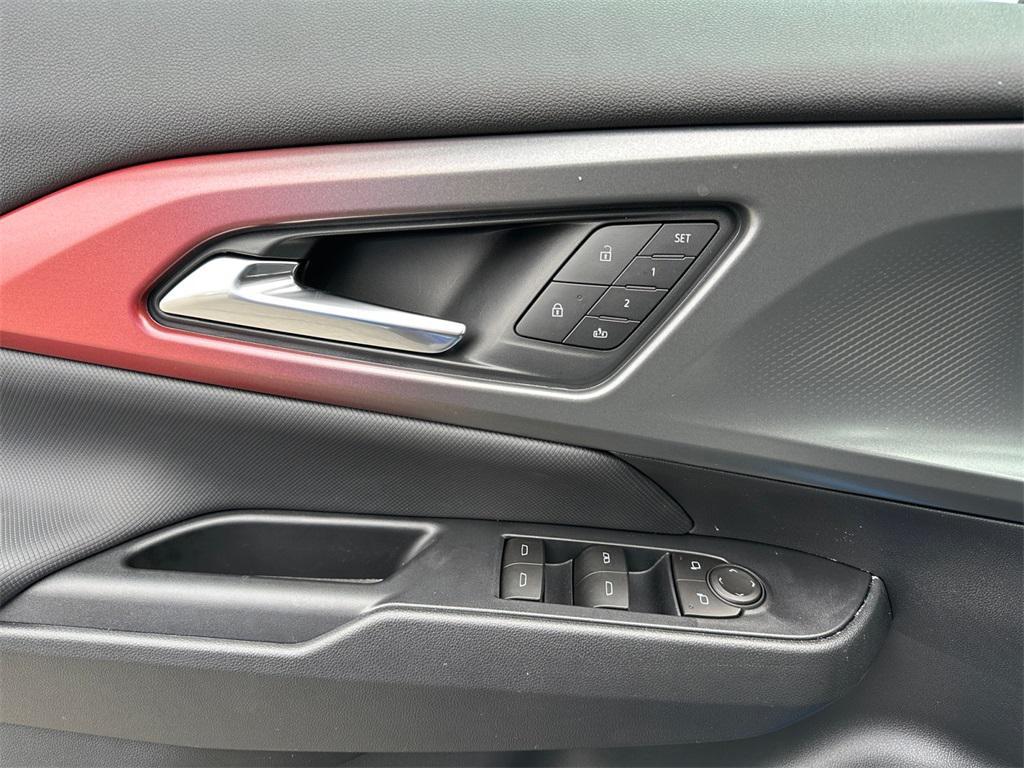 new 2026 Chevrolet Equinox EV car, priced at $43,890