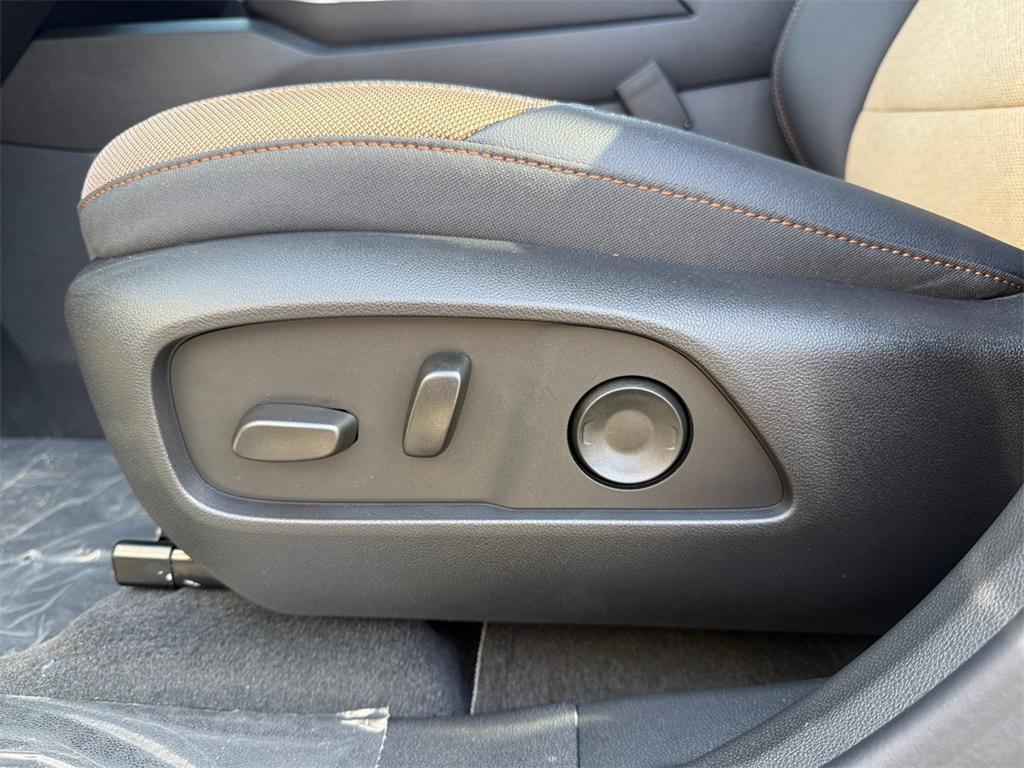 new 2026 Chevrolet Equinox car, priced at $35,535