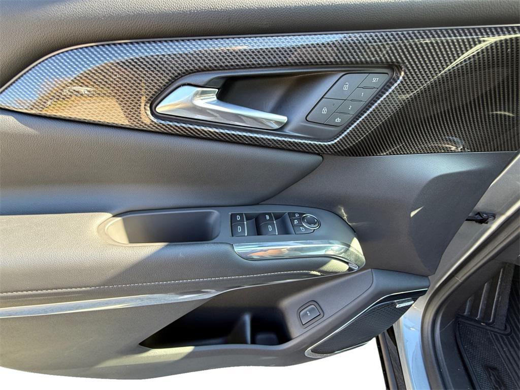 new 2026 Chevrolet Traverse car, priced at $59,389