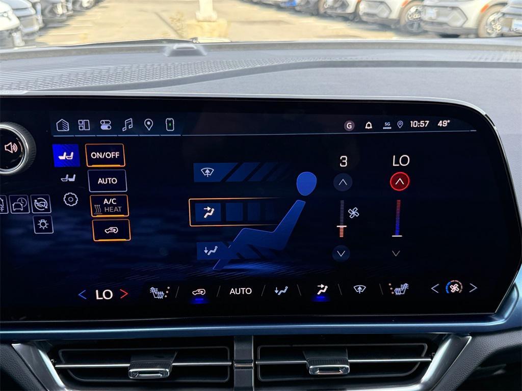 new 2026 Chevrolet Equinox EV car, priced at $35,795