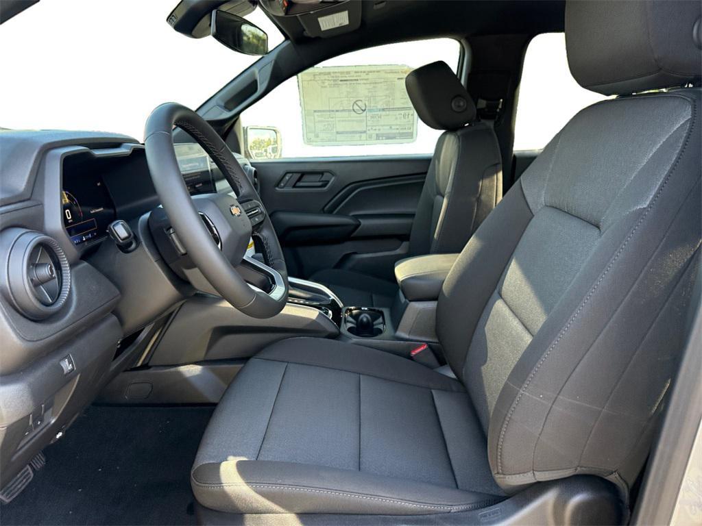 new 2026 Chevrolet Colorado car, priced at $33,435