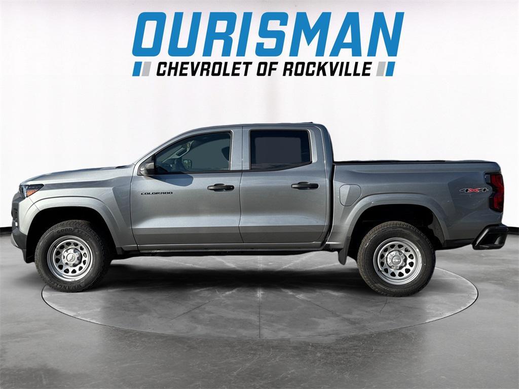 new 2026 Chevrolet Colorado car, priced at $33,435