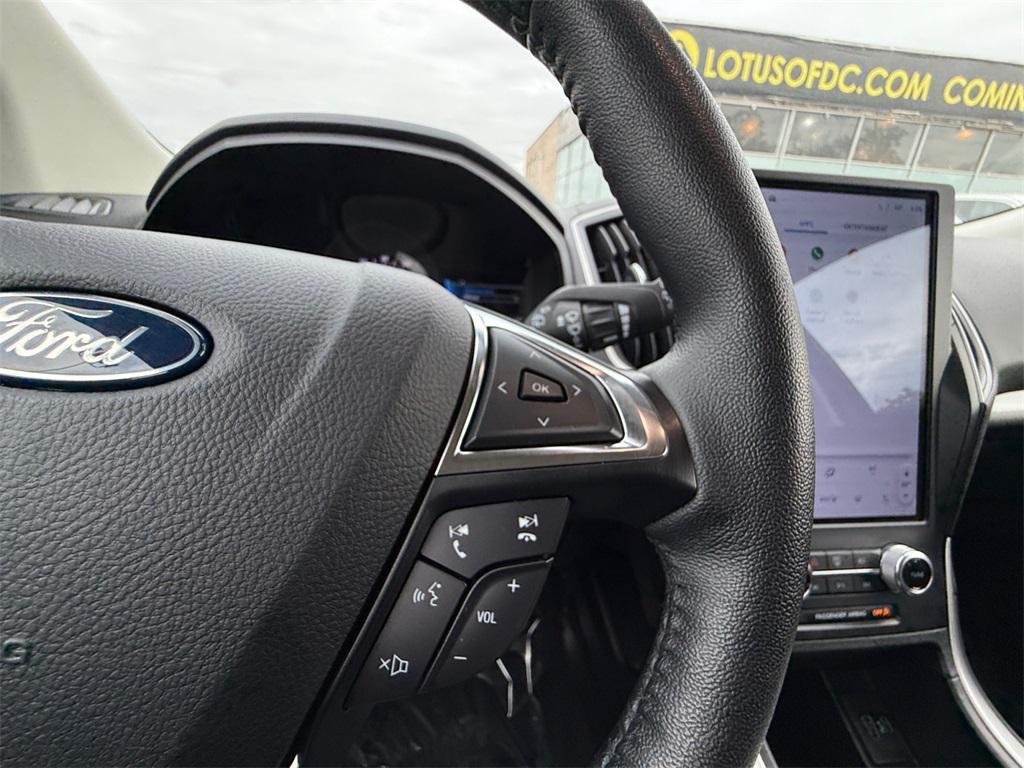 used 2024 Ford Edge car, priced at $22,500