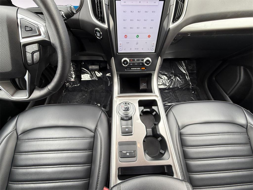 used 2024 Ford Edge car, priced at $22,500