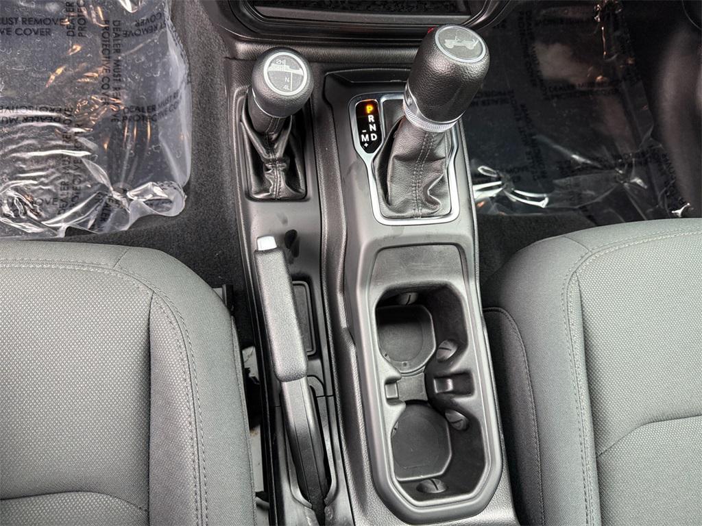 used 2022 Jeep Wrangler Unlimited car, priced at $27,800