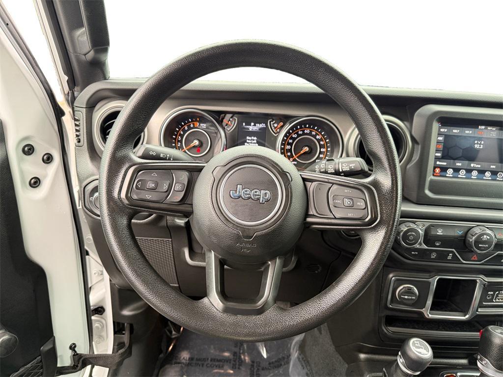 used 2022 Jeep Wrangler Unlimited car, priced at $27,800