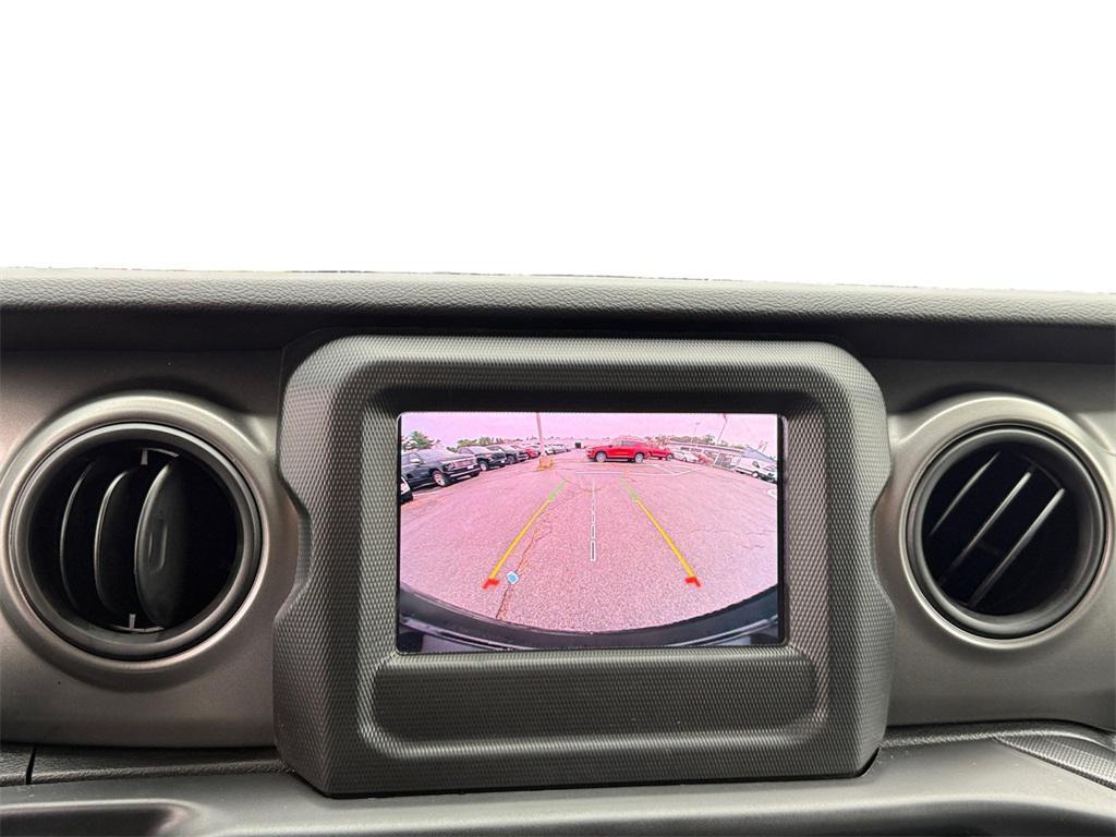 used 2022 Jeep Wrangler Unlimited car, priced at $27,800