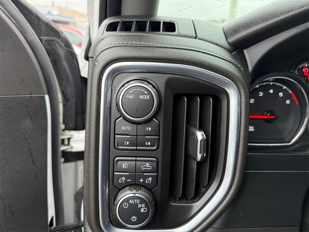 used 2022 Chevrolet Silverado 1500 car, priced at $40,000