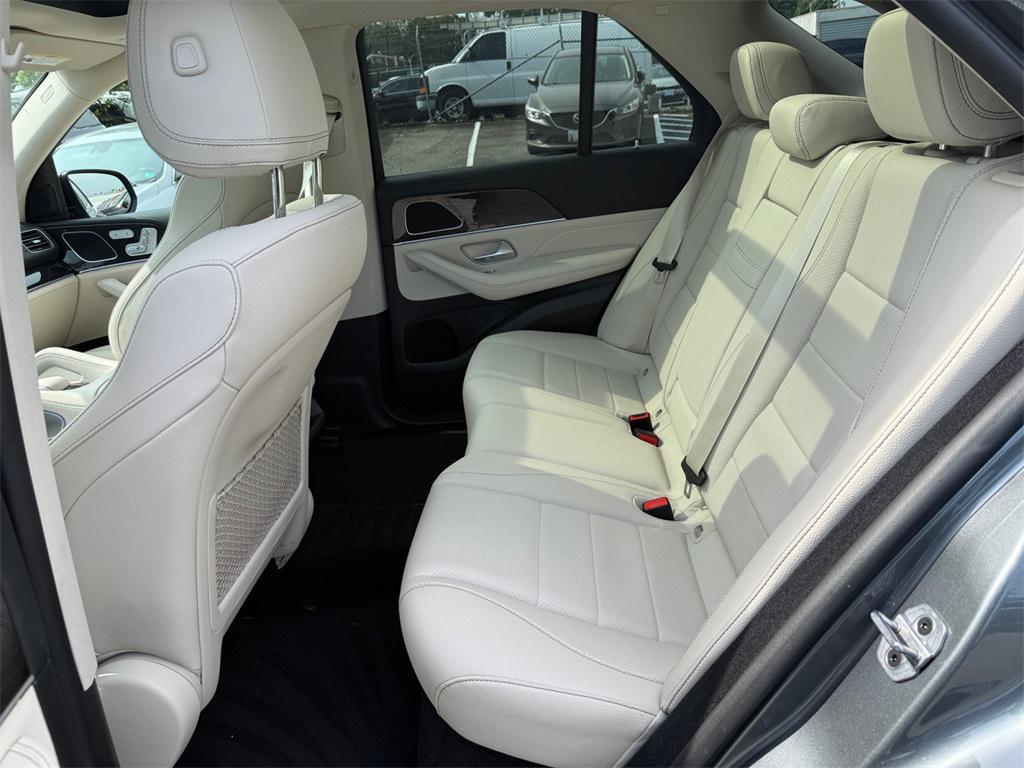 used 2022 Mercedes-Benz GLE 350 car, priced at $43,500