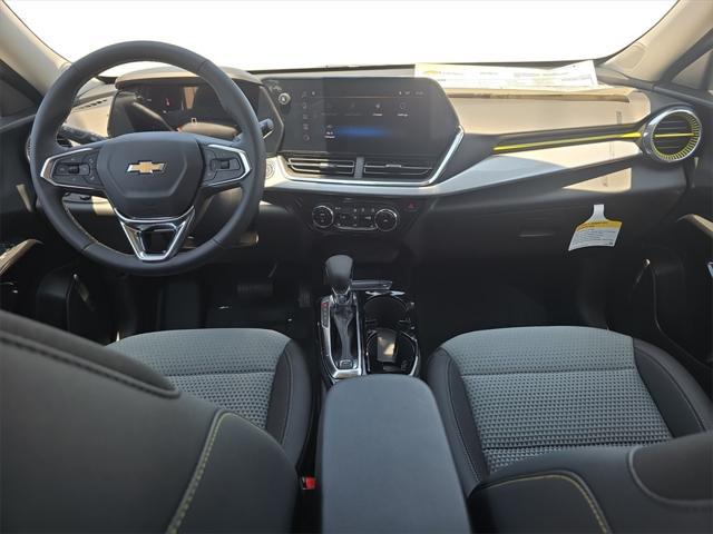 new 2025 Chevrolet Trax car, priced at $23,640