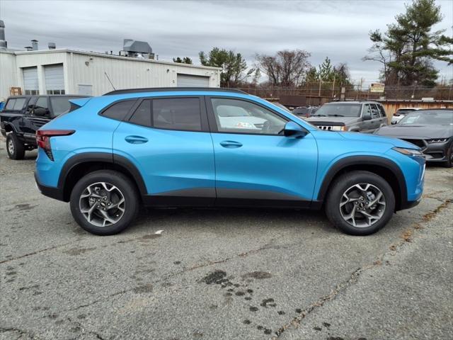 new 2025 Chevrolet Trax car, priced at $23,603