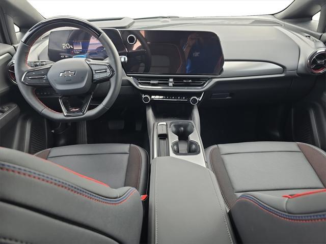 new 2025 Chevrolet Equinox EV car, priced at $50,422