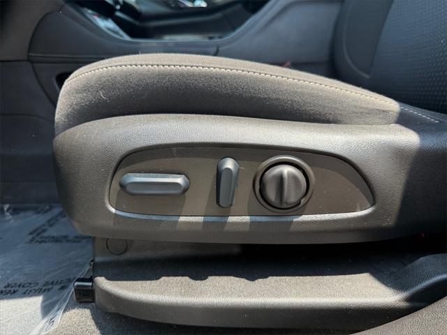 used 2022 GMC Acadia car, priced at $27,500