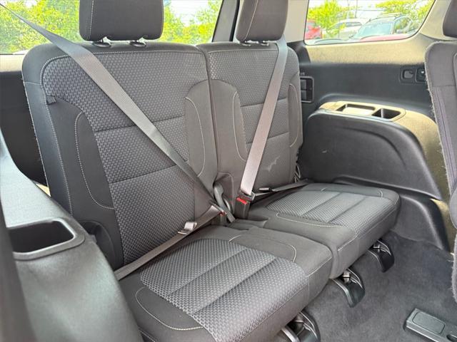 used 2022 GMC Acadia car, priced at $27,500