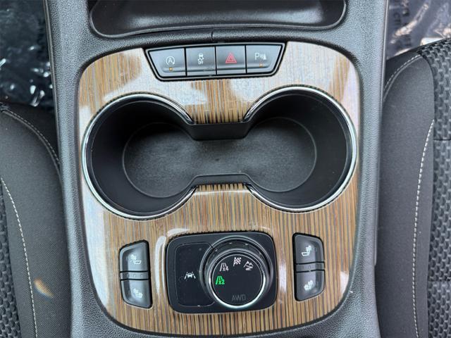 used 2022 GMC Acadia car, priced at $27,500