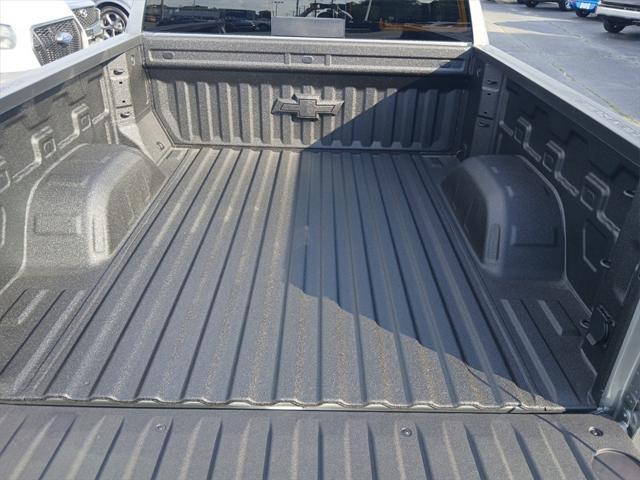 new 2025 Chevrolet Silverado 1500 car, priced at $52,405