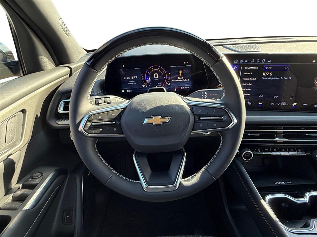 new 2025 Chevrolet Traverse car, priced at $38,625