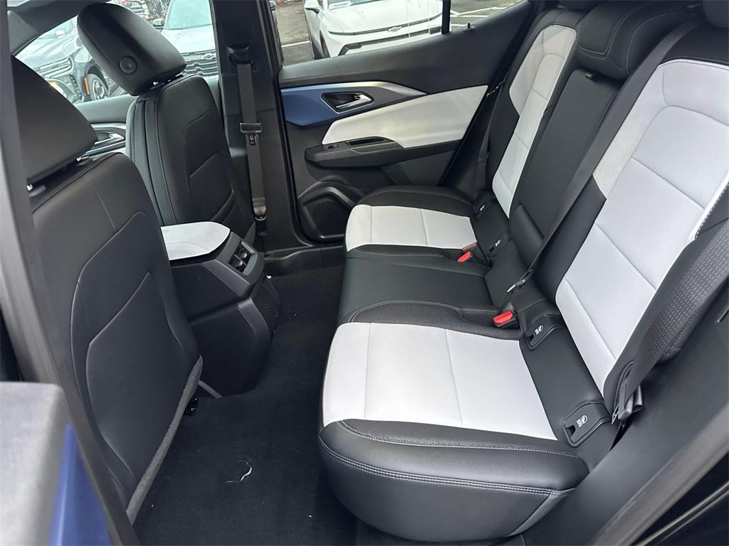 new 2026 Chevrolet Equinox EV car, priced at $38,220