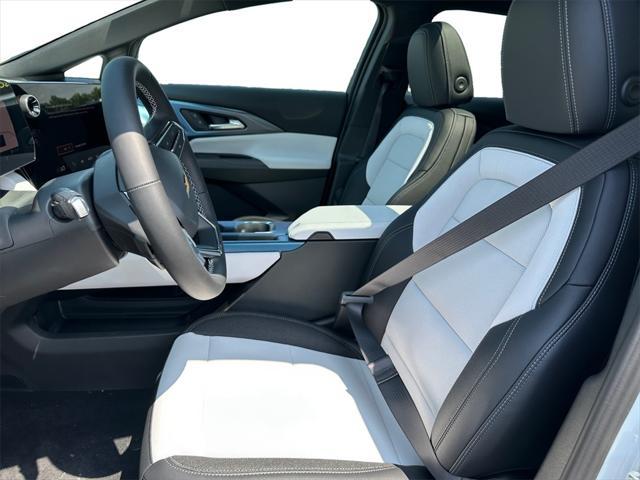 new 2025 Chevrolet Equinox EV car, priced at $37,090