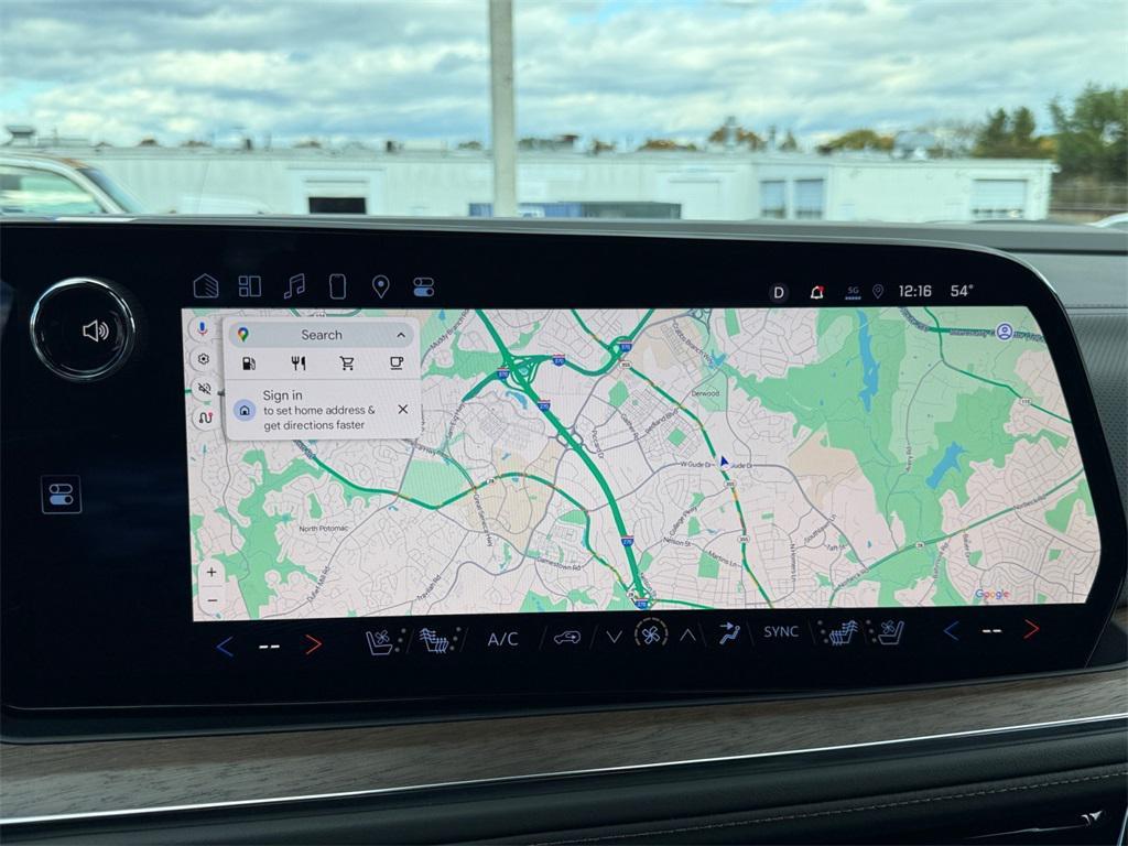 new 2025 Chevrolet Suburban car, priced at $75,939