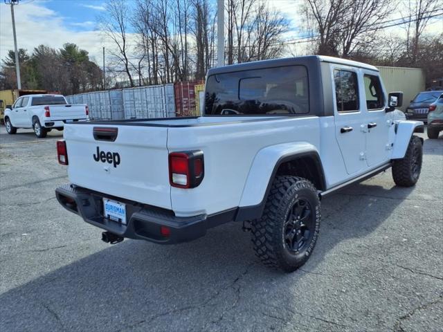 used 2022 Jeep Gladiator car, priced at $34,000