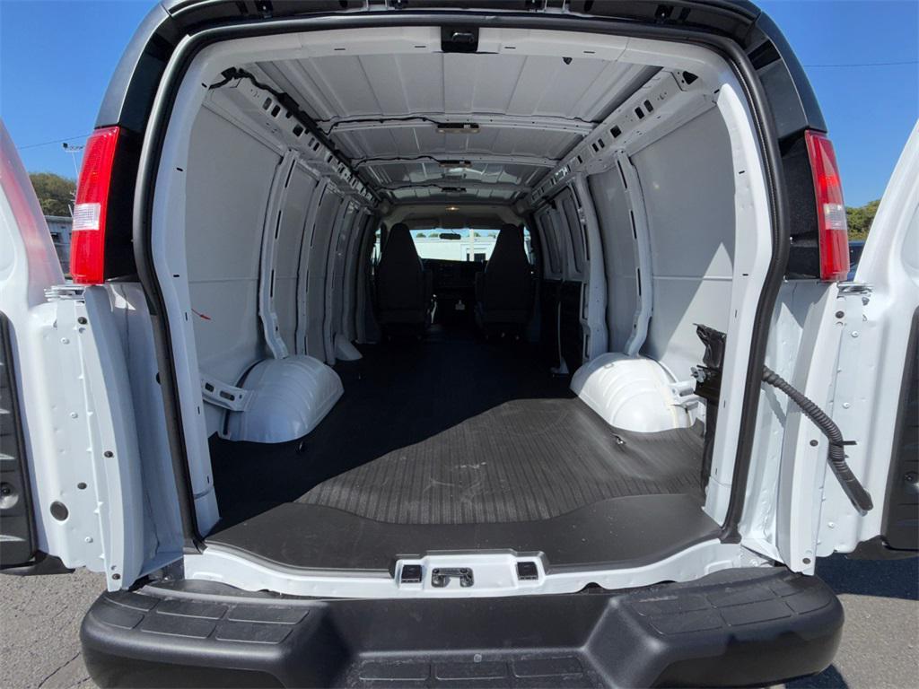 new 2025 Chevrolet Express 2500 car, priced at $40,995