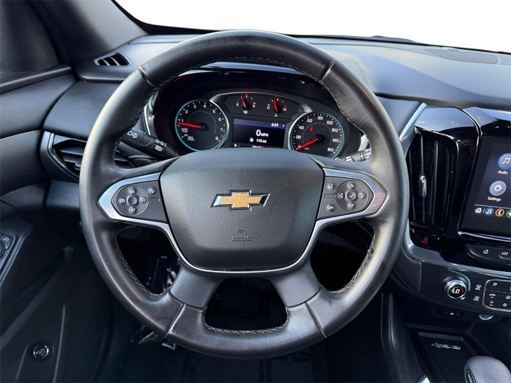 used 2023 Chevrolet Traverse car, priced at $29,000