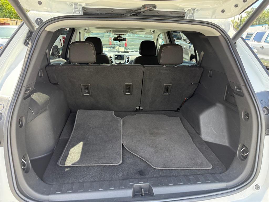 used 2021 Chevrolet Equinox car, priced at $18,500