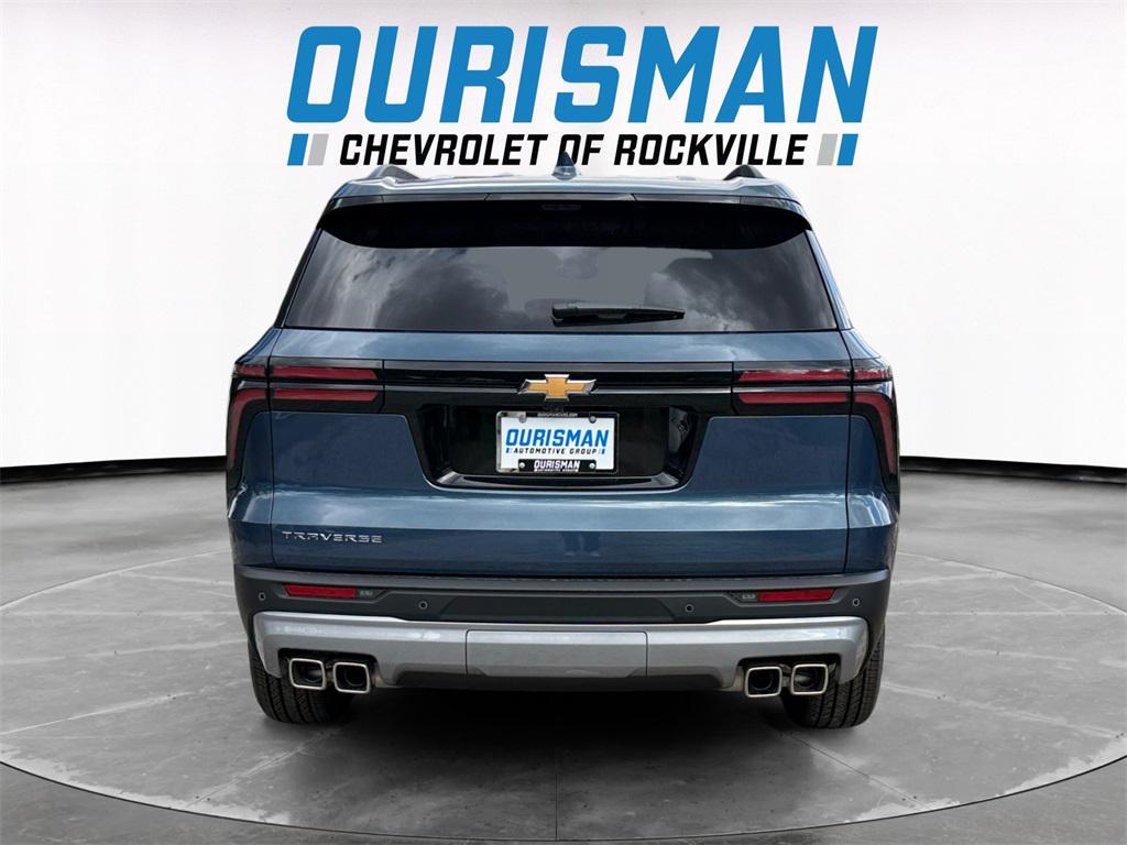 new 2026 Chevrolet Traverse car, priced at $37,420