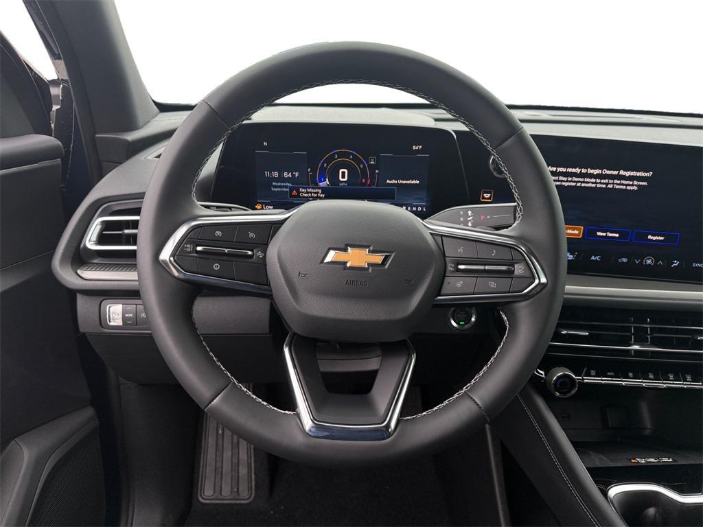 new 2026 Chevrolet Traverse car, priced at $42,163