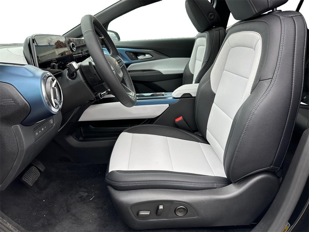 new 2026 Chevrolet Equinox EV car, priced at $35,795