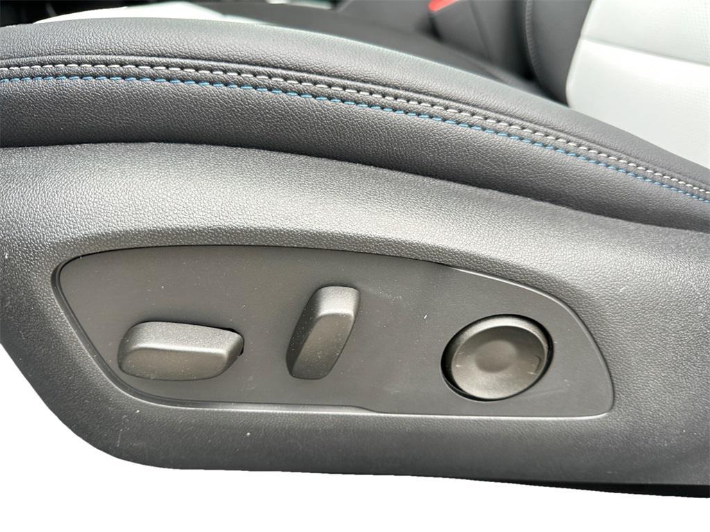 new 2026 Chevrolet Equinox EV car, priced at $35,795