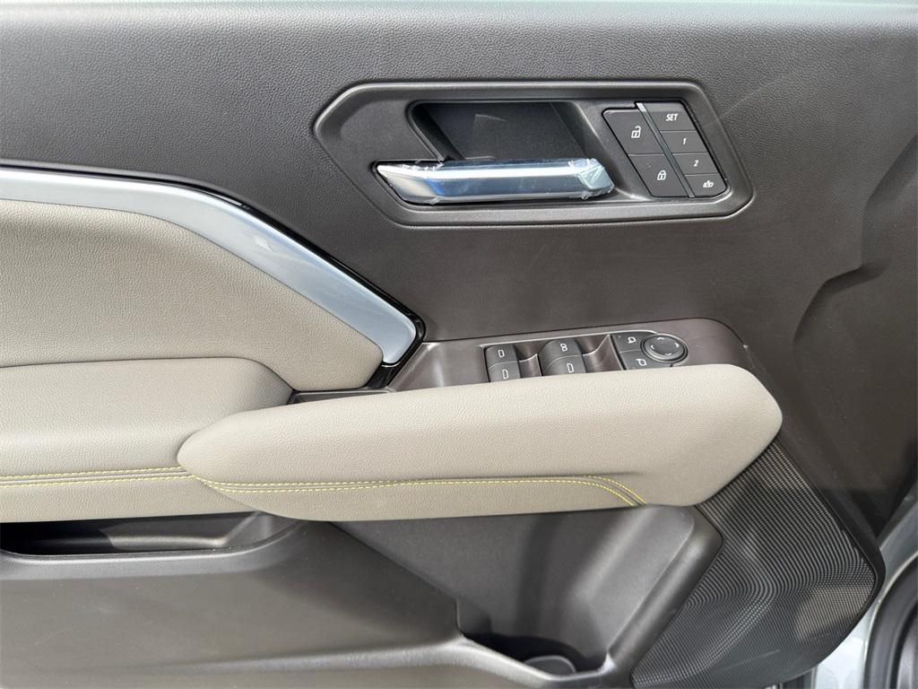 new 2026 Chevrolet Colorado car, priced at $48,620