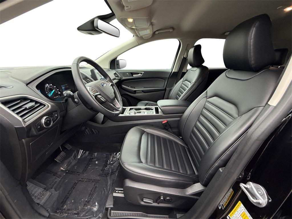 used 2024 Ford Edge car, priced at $25,500