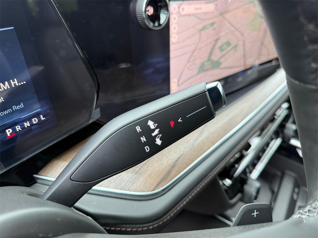 new 2025 Chevrolet Suburban car, priced at $76,795