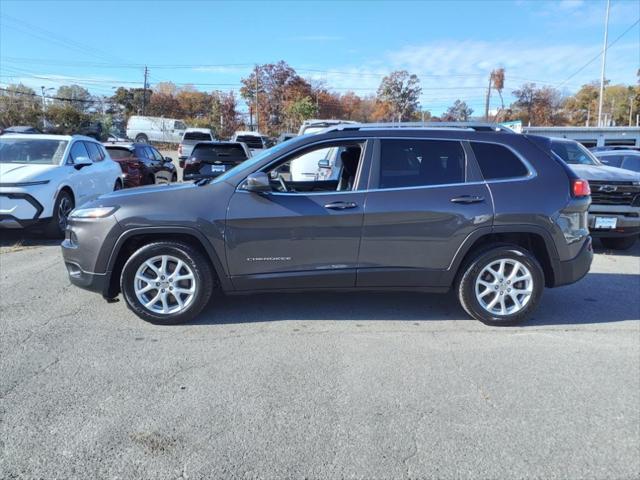 used 2015 Jeep Cherokee car, priced at $9,500