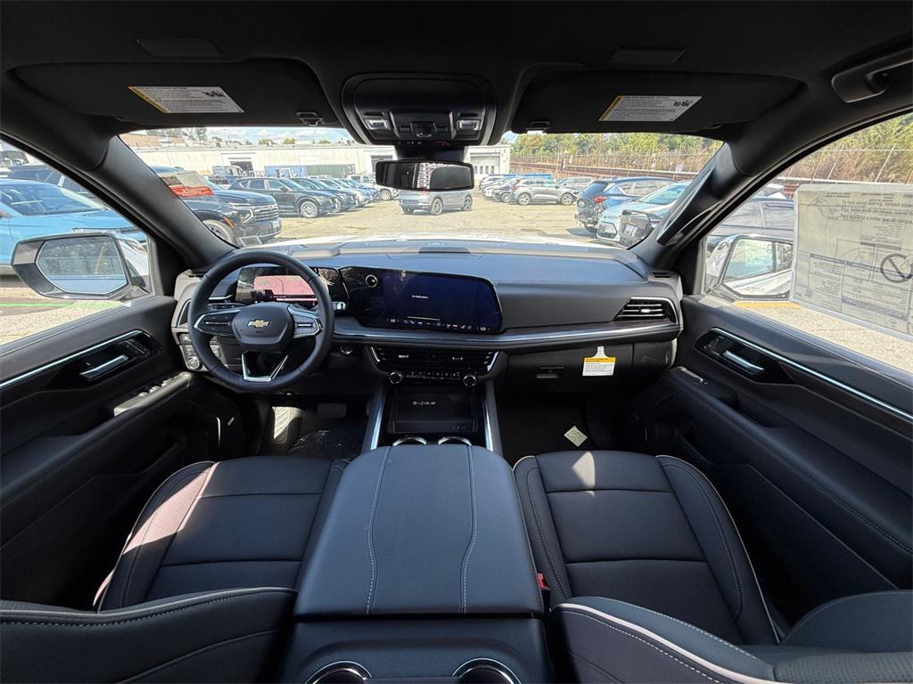 new 2025 Chevrolet Suburban car, priced at $72,365